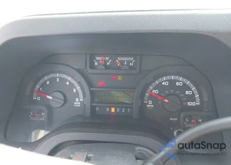 2013 Ford E-250 Commercial z USA, uszkodzony, nr VIN 1FTNE2EL4DDA49674